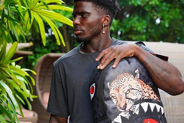 Cop Who Cuffed Tyreek Hill Has A History Of Misconduct And Complaints